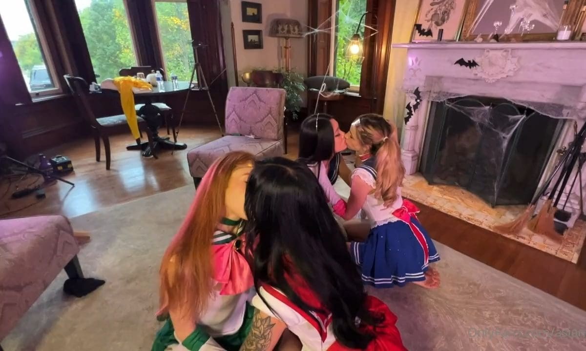 AsianMochi Cosplay Orgy Porn Video Leaked FappTime.com
