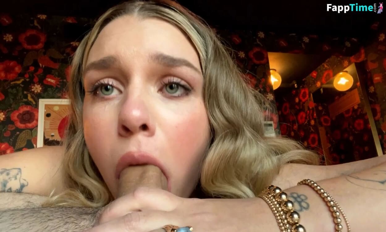 Gabbie Carter Blowjob