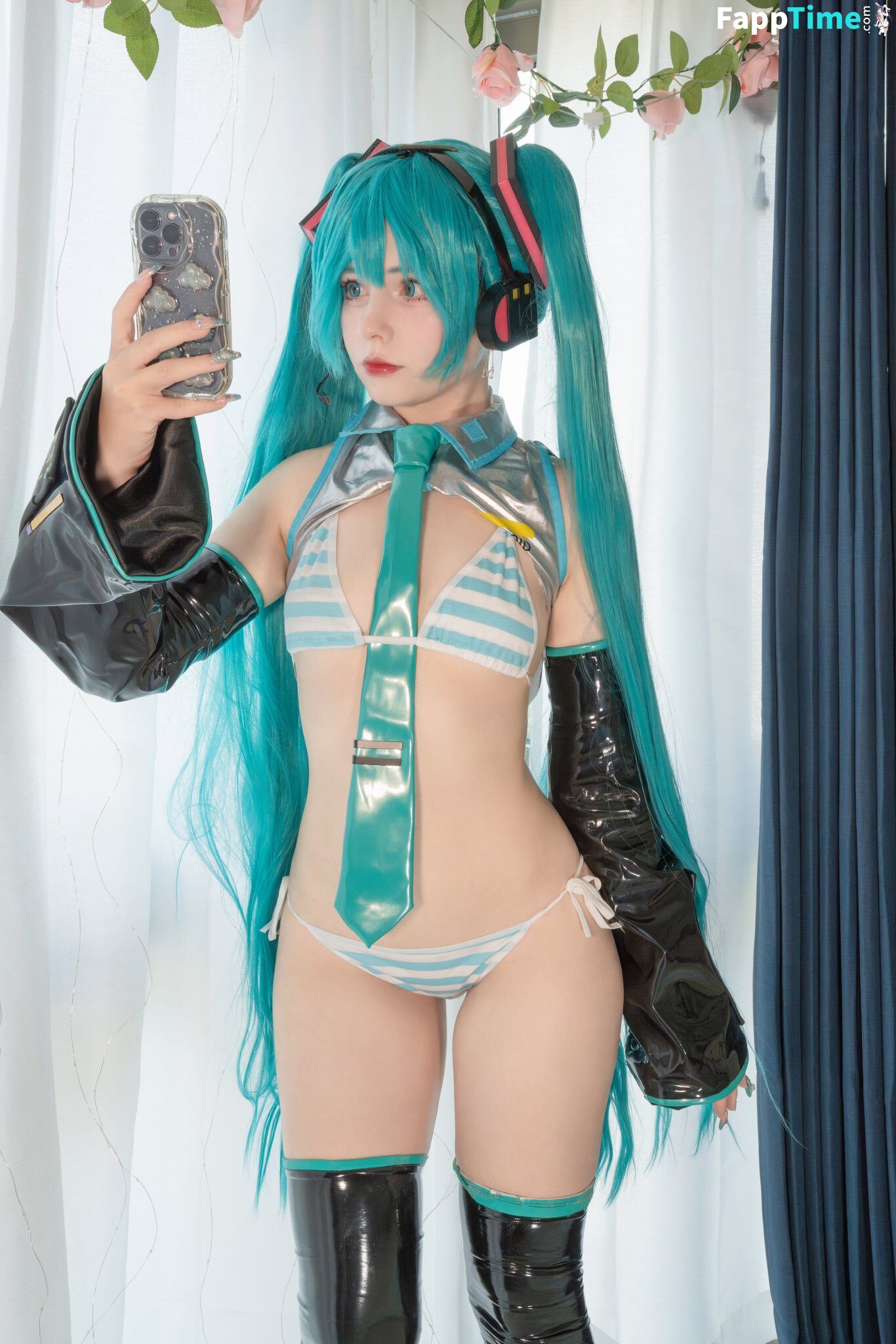 Saya Scarlet Leaks