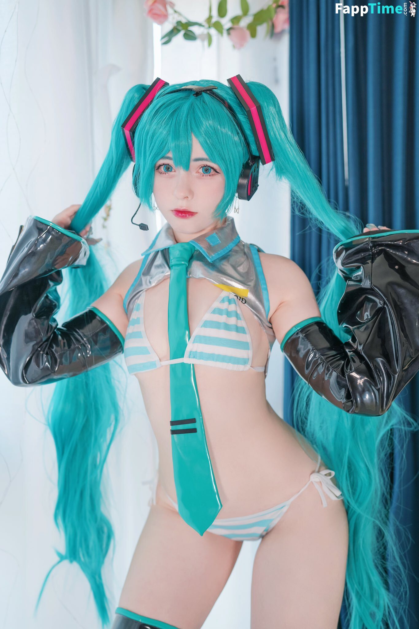 Saya Scarlet Leaks