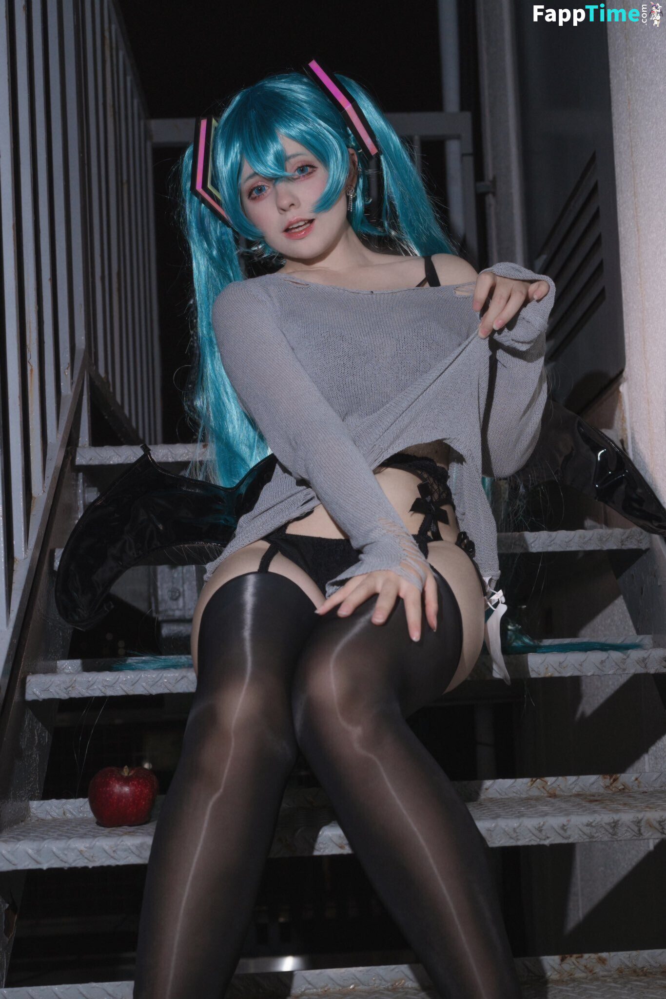 Saya Scarlet Leaks